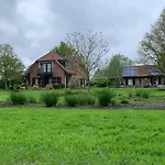 Lovely Warm Country * Breukeleveen