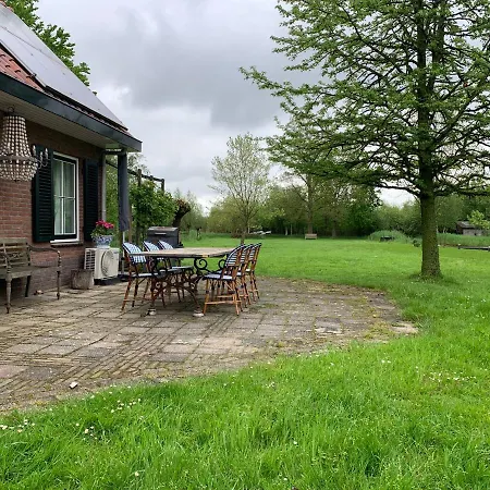 Lovely Warm Country Willa *