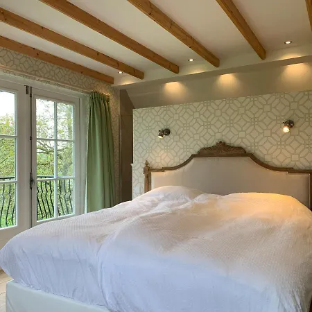 Villa Lovely Warm Country Breukeleveen