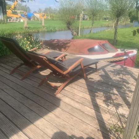 Villa Lovely Warm Country Breukeleveen