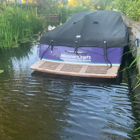 Lovely Warm Country Breukeleveen