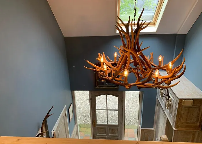 Lovely Warm Country * Breukeleveen