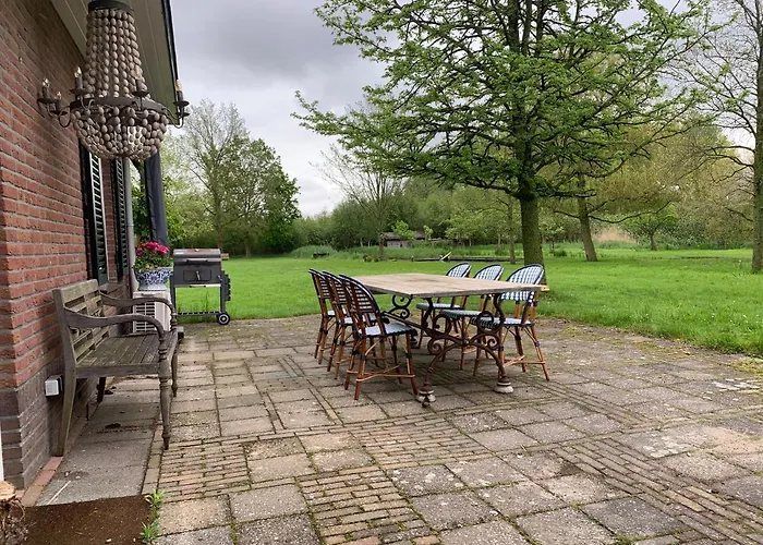 Lovely Warm Country Villa Breukeleveen