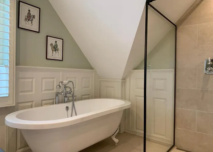 Lovely Warm Country Villa