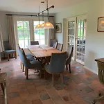 Lovely Warm Country Villa *