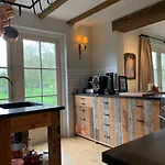 Lovely Warm Country Villa *