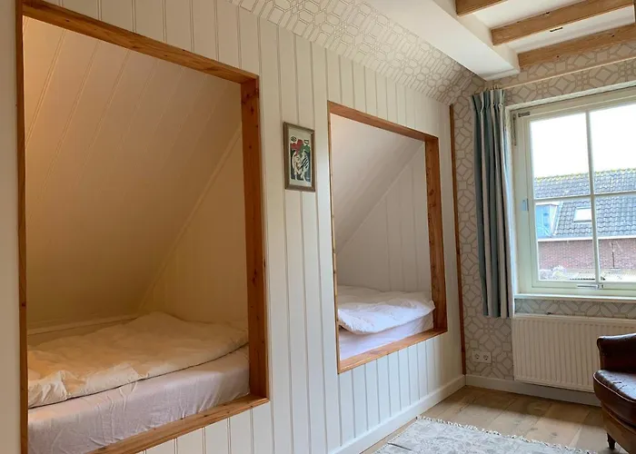 Lovely Warm Country *