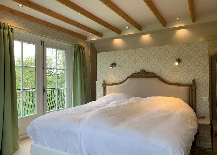 فيلة Lovely Warm Country Breukeleveen