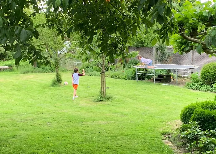 Lovely Warm Country فيلة